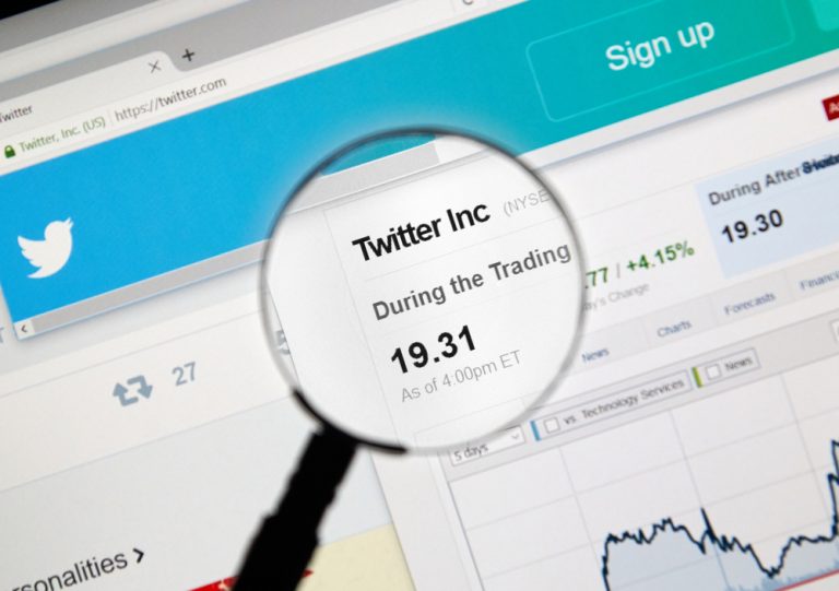 shutterstock_385606207 MONTREAL, CANADA - MARCH 3, 2016 - TWTR - Twitter stock market ticker and chart on web page under magnifying glass. Twitter is an online social networking service.