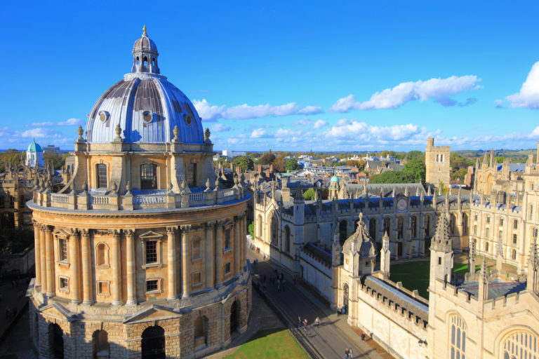 The,oxford,university,city,,photoed,in,the,top,of,tower